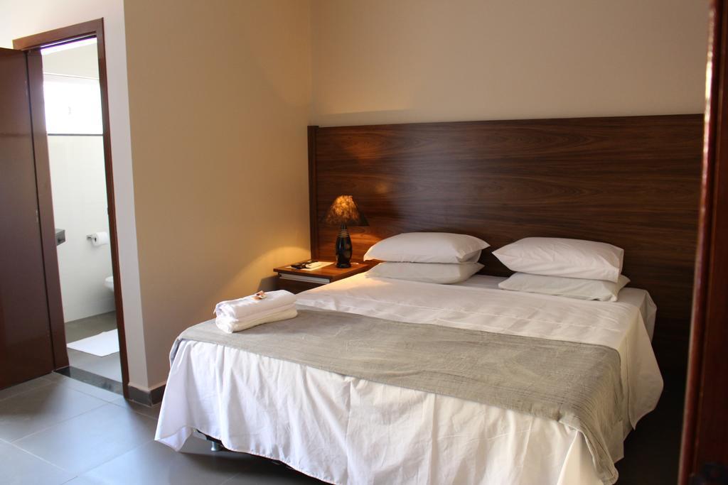 Hotel Albatroz Uberaba Bagian luar foto